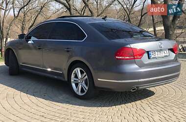 Седан Volkswagen Passat 2014 в Измаиле