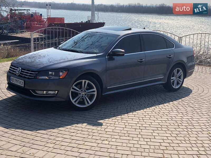 Седан Volkswagen Passat 2014 в Измаиле