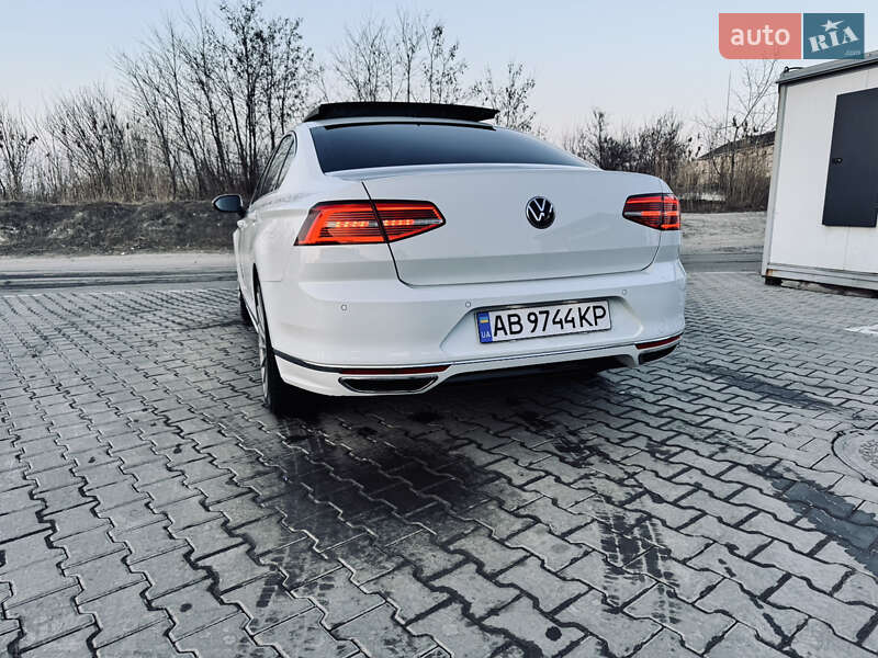 Седан Volkswagen Passat 2016 в Вінниці