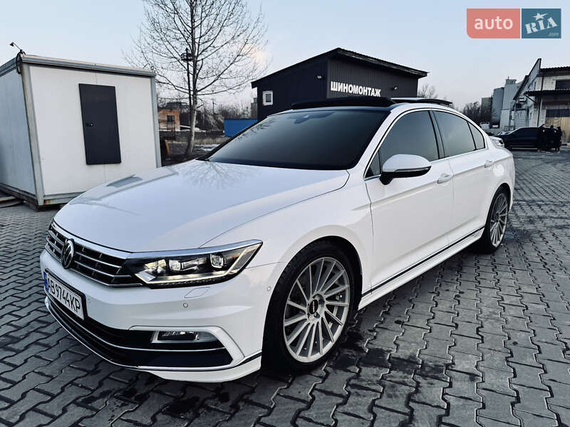 Седан Volkswagen Passat 2016 в Вінниці