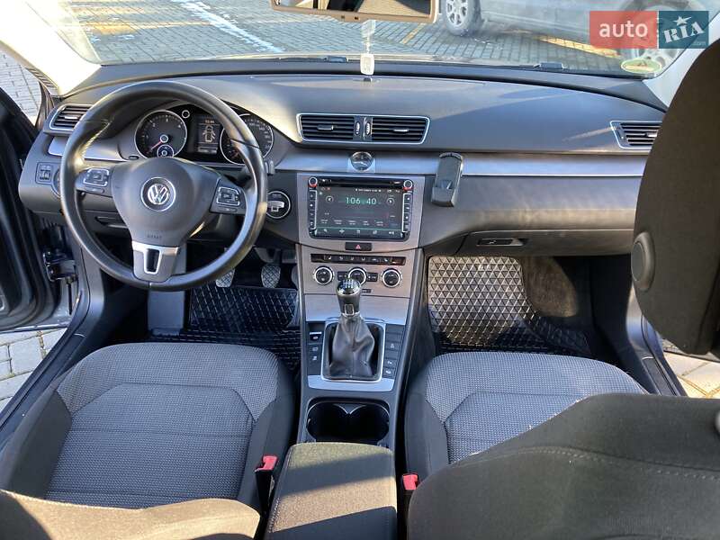 Універсал Volkswagen Passat 2013 в Трускавці