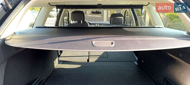 Универсал Volkswagen Passat 2016 в Ивано-Франковске