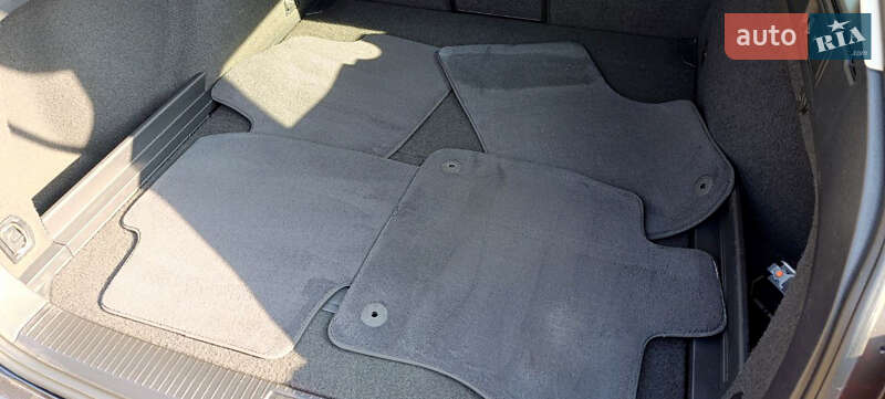 Универсал Volkswagen Passat 2016 в Ивано-Франковске