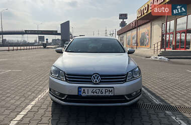 Седан Volkswagen Passat 2011 в Василькові
