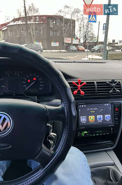 Седан Volkswagen Passat 1997 в Киеве