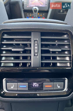Универсал Volkswagen Passat 2021 в 