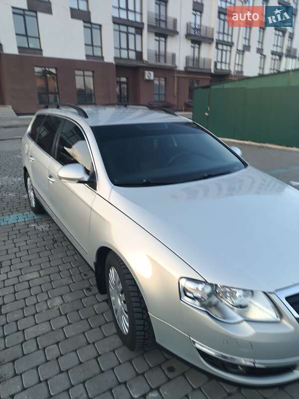 Универсал Volkswagen Passat 2008 в Ивано-Франковске