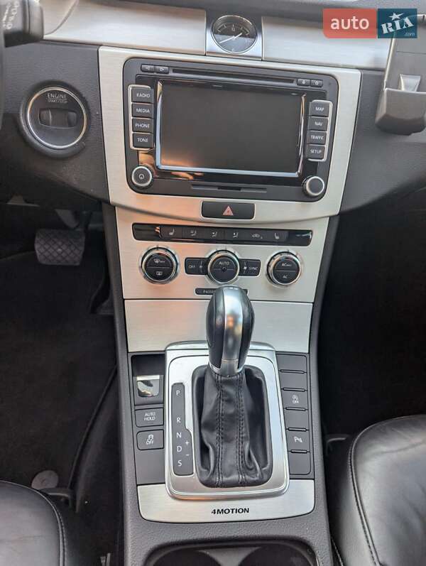 Универсал Volkswagen Passat 2011 в Чернигове