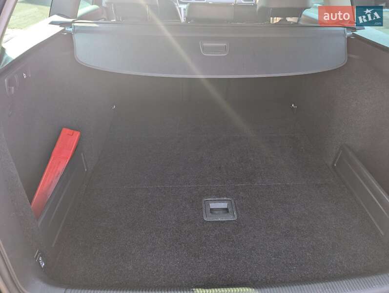 Универсал Volkswagen Passat 2011 в Чернигове