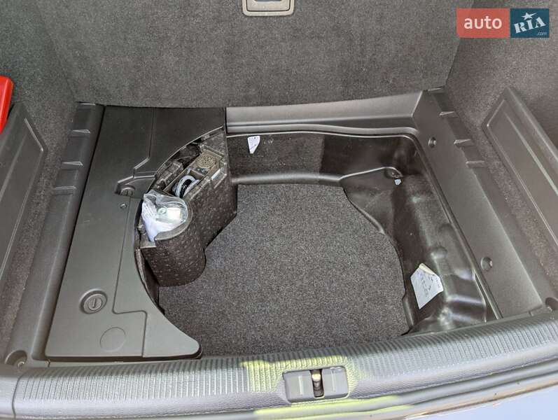 Универсал Volkswagen Passat 2011 в Чернигове