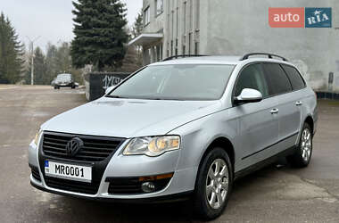 Універсал Volkswagen Passat 2007 в Рівному