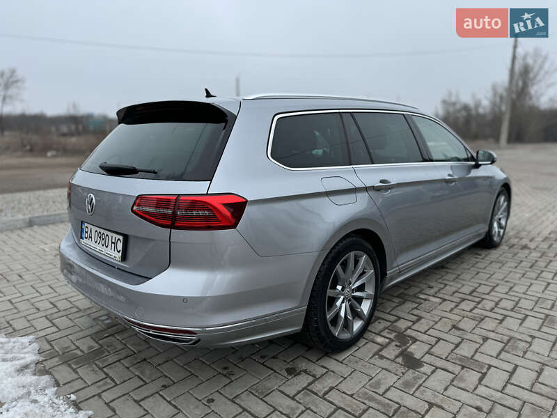 Универсал Volkswagen Passat 2018 в Кропивницком