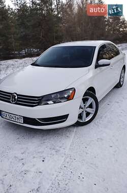 Седан Volkswagen Passat 2013 в Харькове