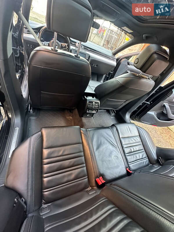 Универсал Volkswagen Passat 2015 в Хусте