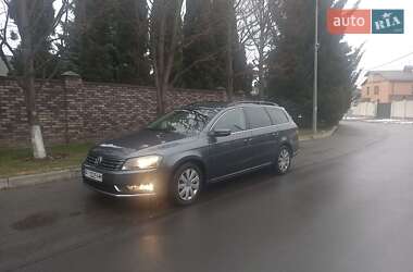 Универсал Volkswagen Passat 2014 в Софиевской Борщаговке