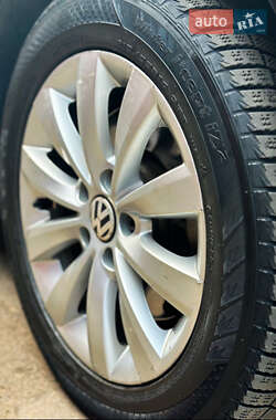Седан Volkswagen Passat 2014 в 