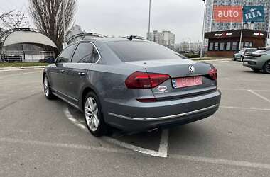 Седан Volkswagen Passat 2016 в Киеве