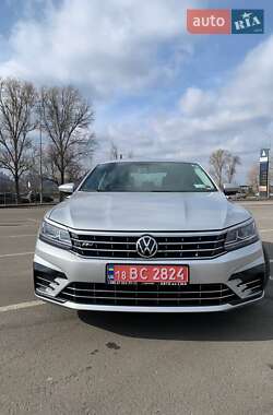 Седан Volkswagen Passat 2018 в 