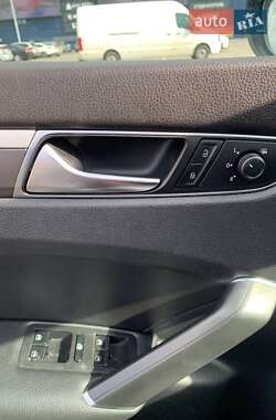 Седан Volkswagen Passat 2018 в 