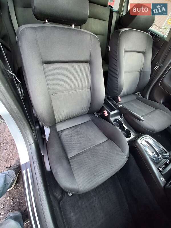 Універсал Volkswagen Passat 2002 в Жмеринці