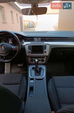 Универсал Volkswagen Passat 2016 в 