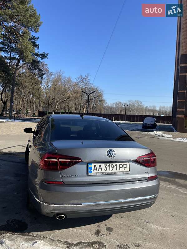 Седан Volkswagen Passat 2016 в Чернигове