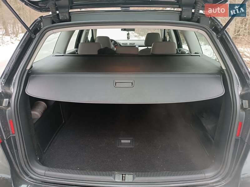 Универсал Volkswagen Passat 2010 в Житомире