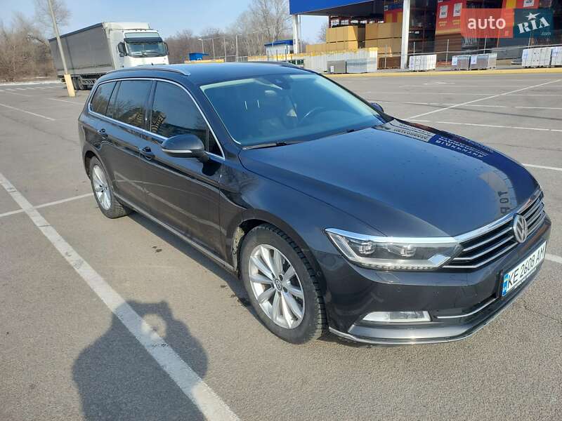 Универсал Volkswagen Passat 2017 в Каменском