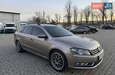 Универсал Volkswagen Passat 2012 в Львове