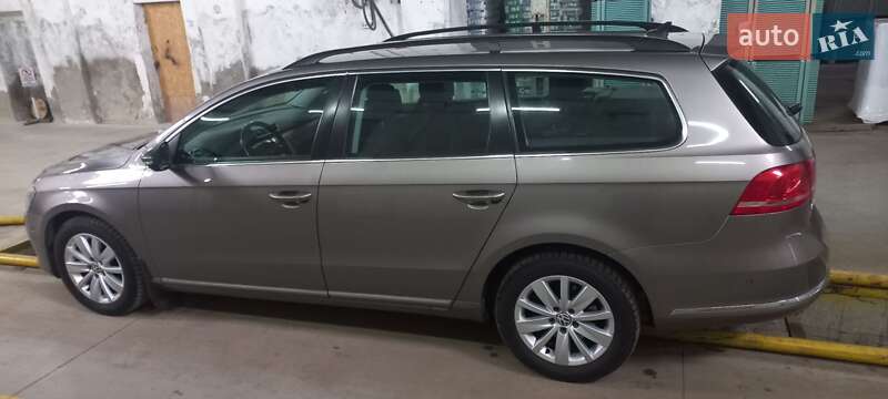 Универсал Volkswagen Passat 2011 в Лубнах фото 20 Универсал Volkswagen Passat 2011 в Лубнах