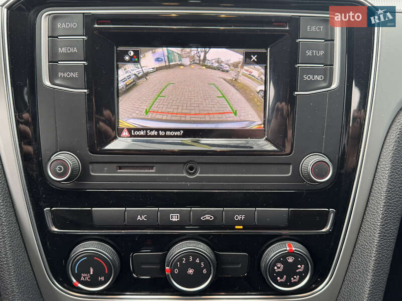 Седан Volkswagen Passat 2018 в Николаеве