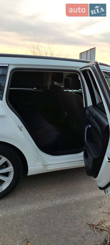 Універсал Volkswagen Passat 2015 в Житомирі фото 29 Універсал Volkswagen Passat 2015 в Житомирі