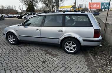Универсал Volkswagen Passat 1999 в 