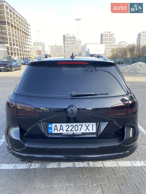 Універсал Volkswagen Passat 2014 в Києві