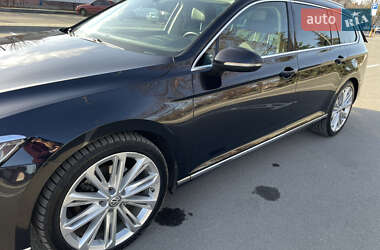 Универсал Volkswagen Passat 2016 в 