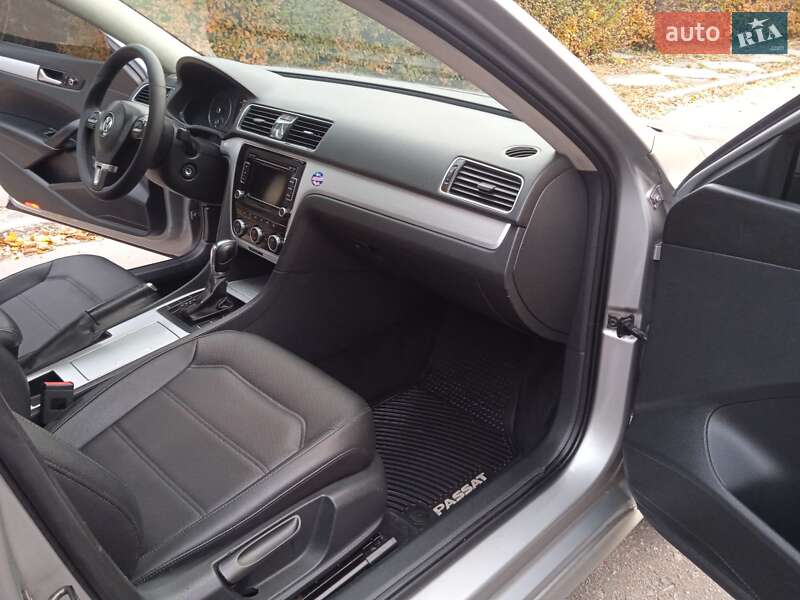 Седан Volkswagen Passat 2012 в Белой Церкви