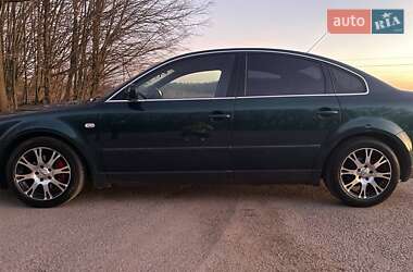 Седан Volkswagen Passat 2002 в 