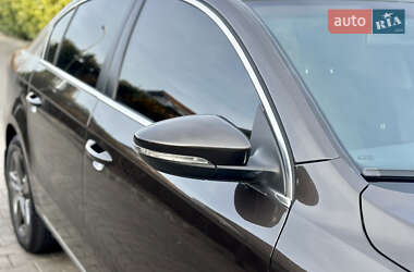 Седан Volkswagen Passat 2013 в 