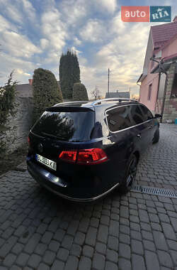 Универсал Volkswagen Passat 2011 в 