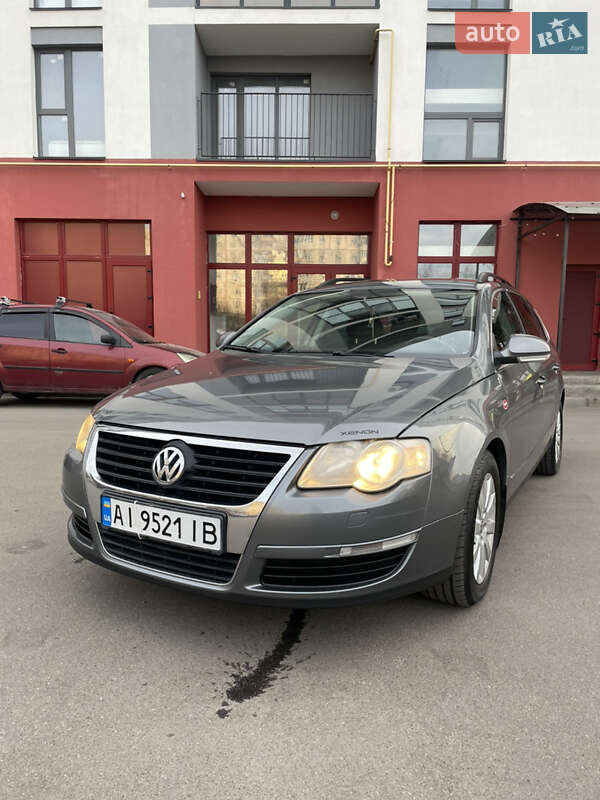 Универсал Volkswagen Passat 2006 в Мироновке