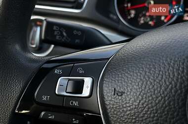 Седан Volkswagen Passat 2016 в 