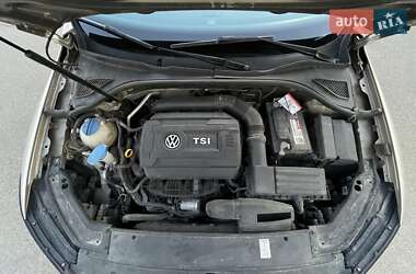 Седан Volkswagen Passat 2016 в 