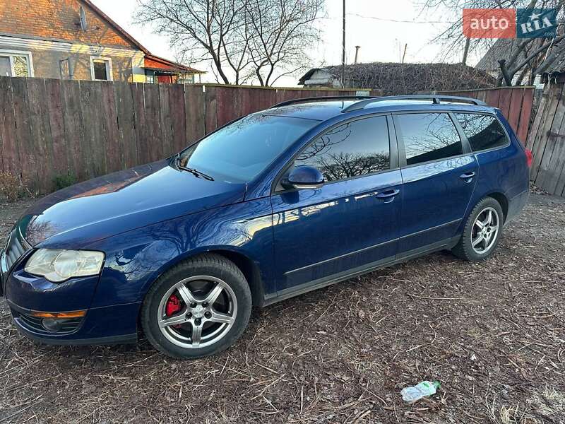 Универсал Volkswagen Passat 2005 в Чуднове