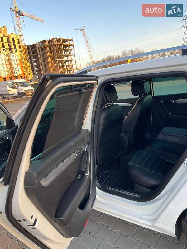 Универсал Volkswagen Passat 2013 в Луцке