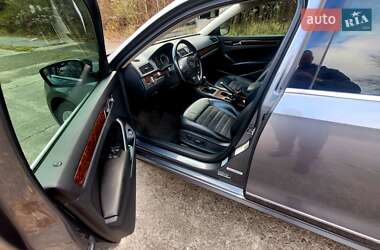 Седан Volkswagen Passat 2013 в 