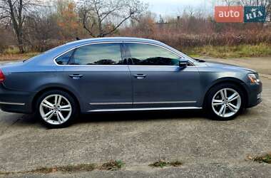 Седан Volkswagen Passat 2013 в 