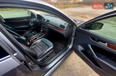 Седан Volkswagen Passat 2013 в 