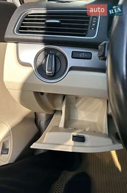 Седан Volkswagen Passat 2015 в 