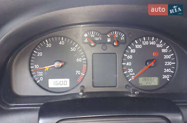 Седан Volkswagen Passat 2000 в 