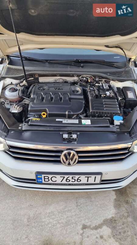 Універсал Volkswagen Passat 2018 в Миколаєві
